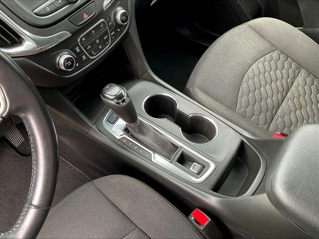 used 2021 Chevrolet Equinox car, priced at $16,000
