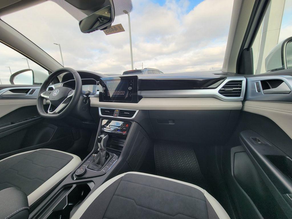new 2026 Volkswagen Taos car, priced at $33,141