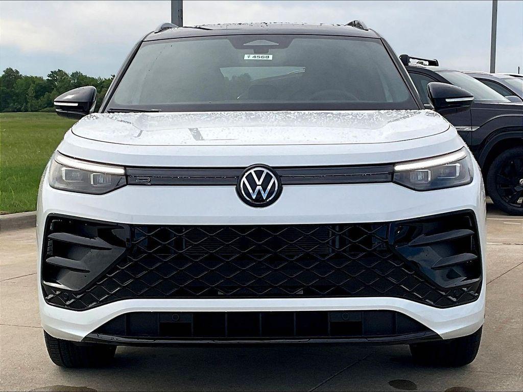new 2026 Volkswagen Tiguan car, priced at $37,076