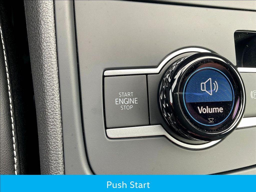 new 2026 Volkswagen Tiguan car, priced at $37,076