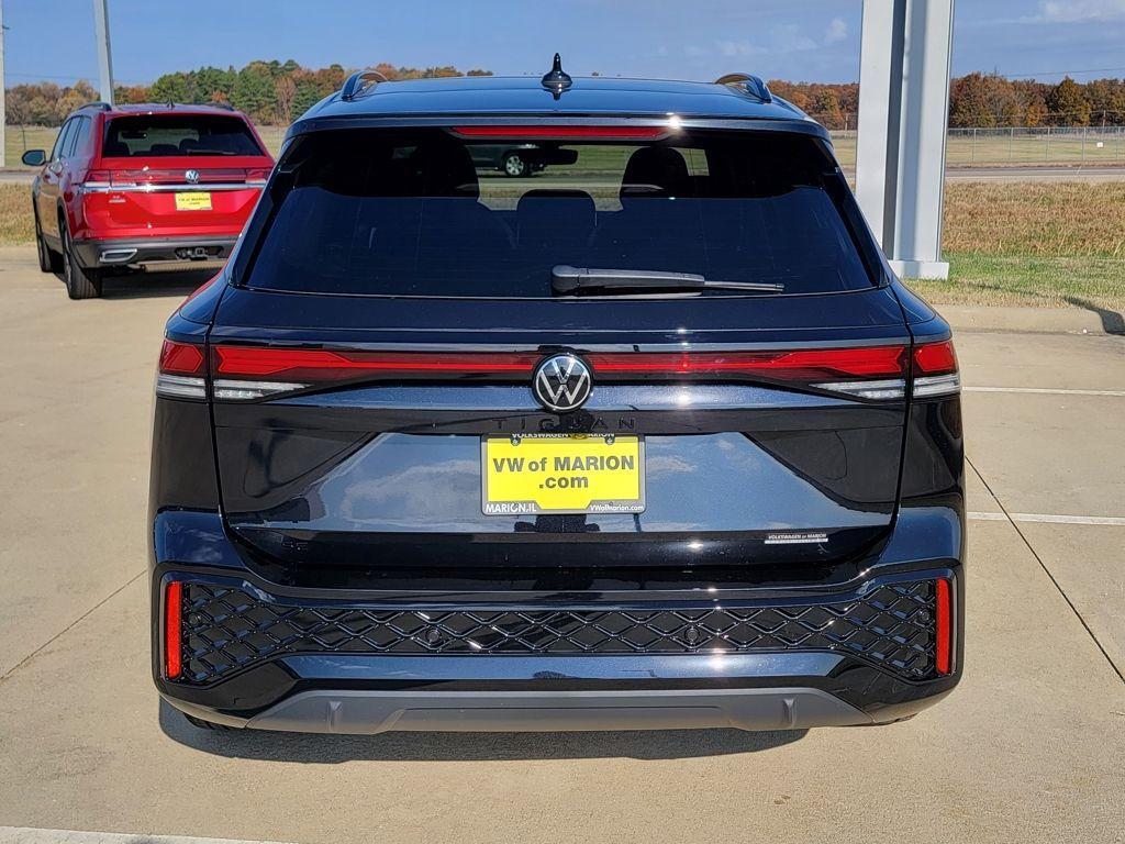 new 2026 Volkswagen Tiguan car, priced at $35,525