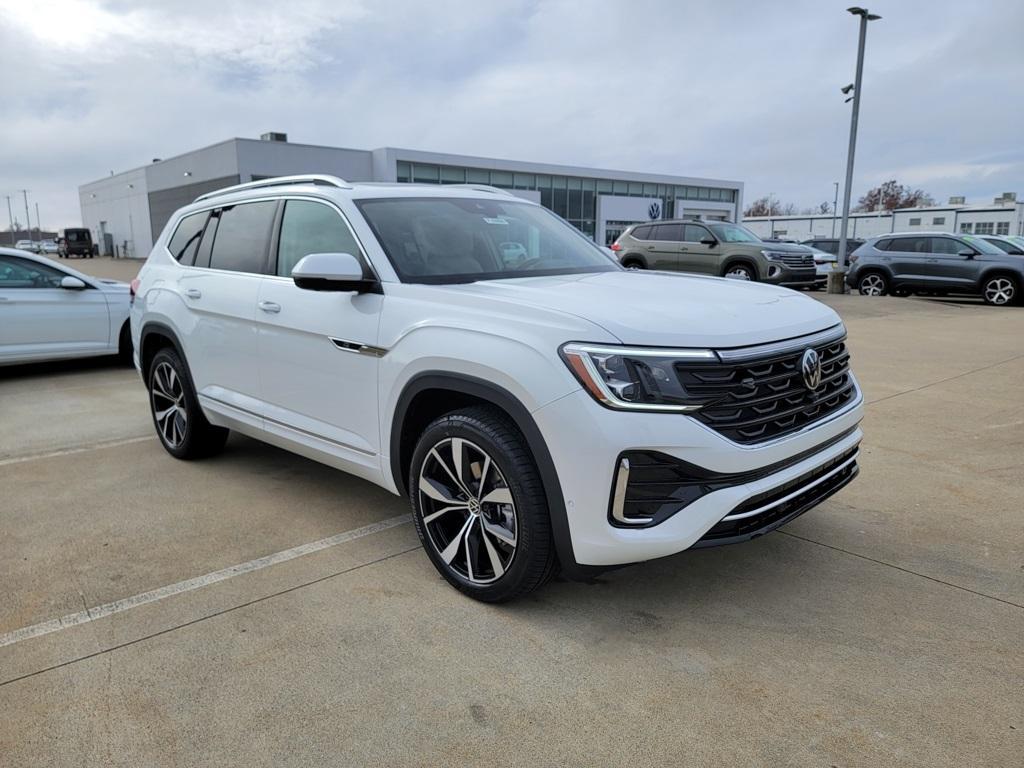 new 2026 Volkswagen Atlas car, priced at $54,591