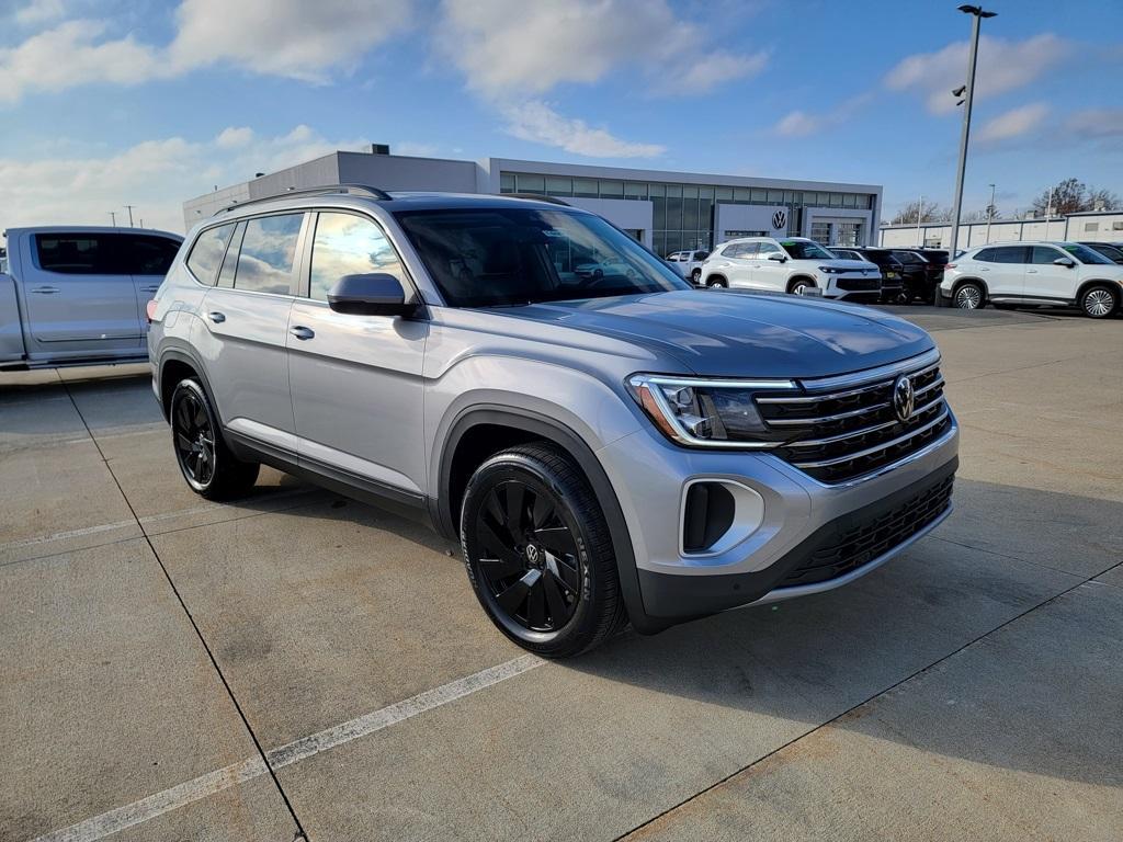 new 2026 Volkswagen Atlas car, priced at $47,626