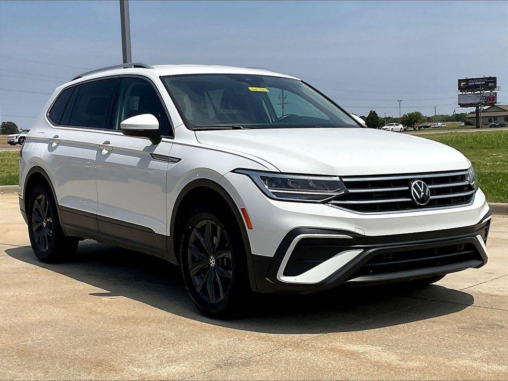 used 2022 Volkswagen Tiguan car, priced at $17,500