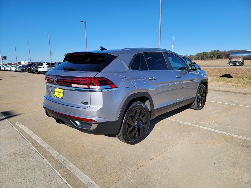 new 2026 Volkswagen Atlas Cross Sport car, priced at $45,246