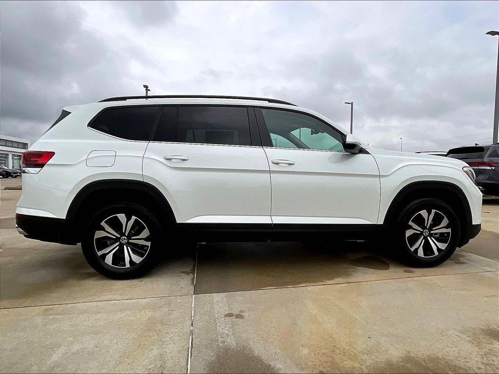 new 2026 Volkswagen Atlas car, priced at $39,766