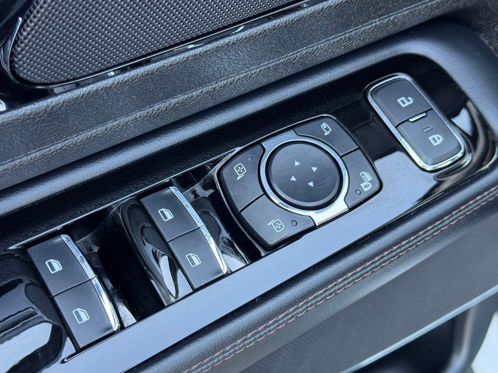 used 2023 Lincoln Aviator car, priced at $38,371