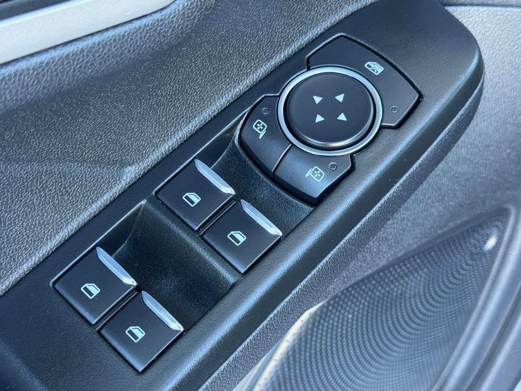 used 2022 Ford Escape car, priced at $19,494