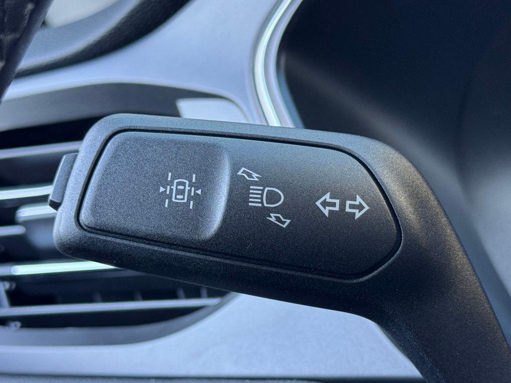 used 2022 Ford Escape car, priced at $24,000