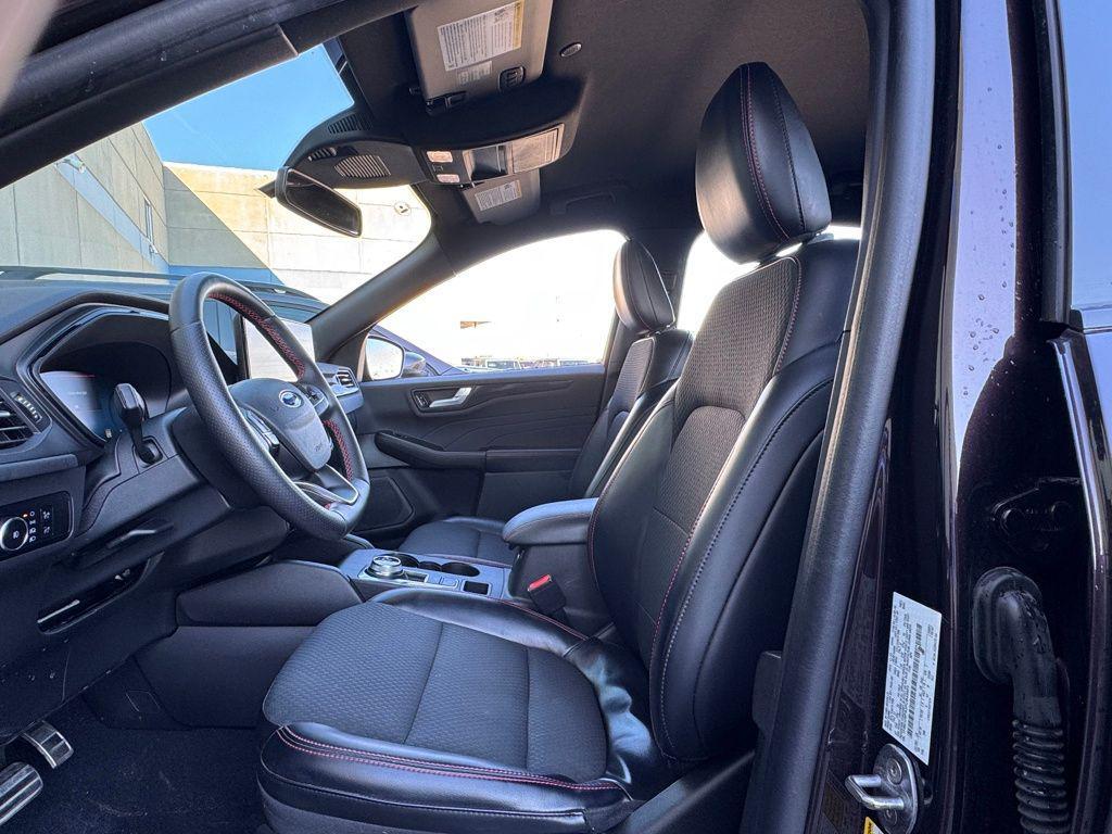 used 2023 Ford Escape car, priced at $26,000