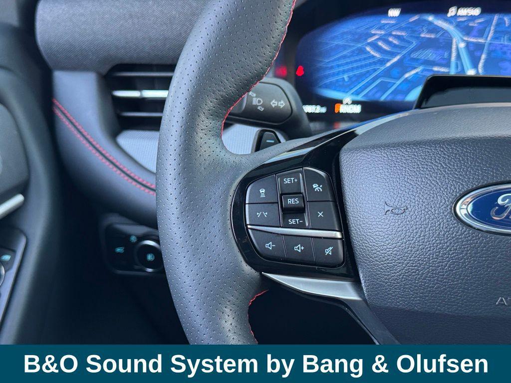 used 2025 Ford Explorer car, priced at $47,719