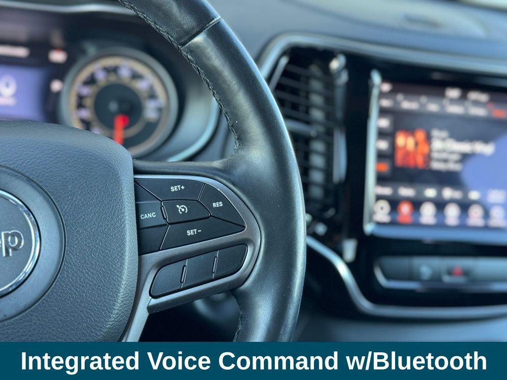 used 2020 Jeep Cherokee car, priced at $18,647