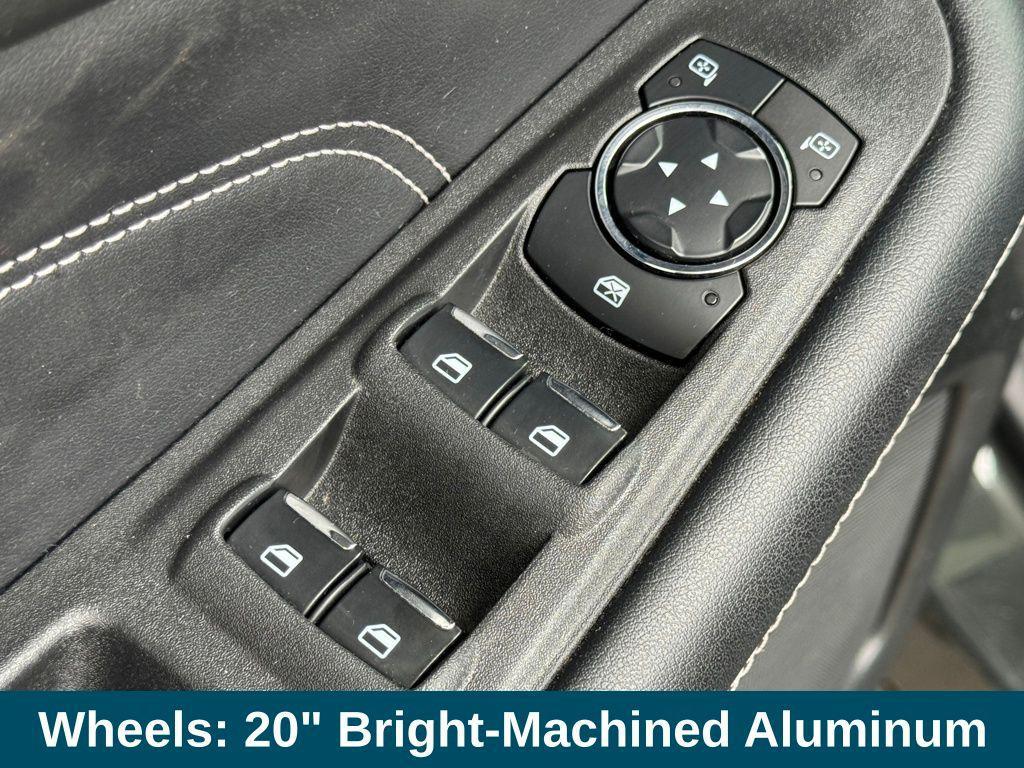 used 2023 Ford Edge car, priced at $31,000