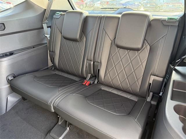 new 2026 Volkswagen Atlas car, priced at $52,118