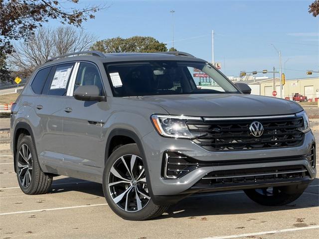new 2026 Volkswagen Atlas car, priced at $54,591