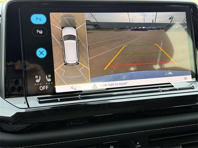 new 2026 Volkswagen Atlas car, priced at $51,681