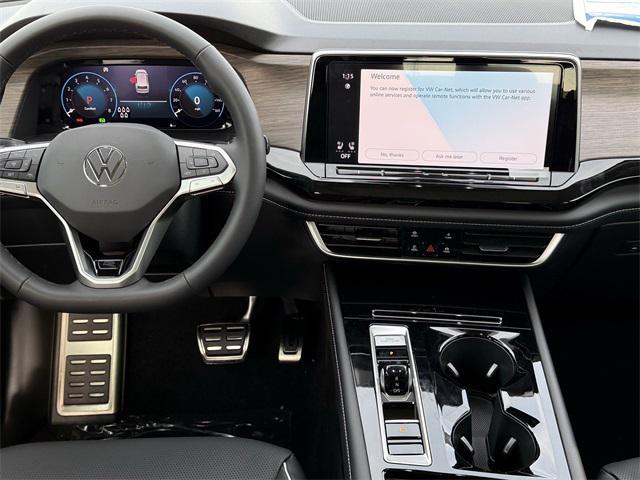 new 2026 Volkswagen Atlas car, priced at $51,681