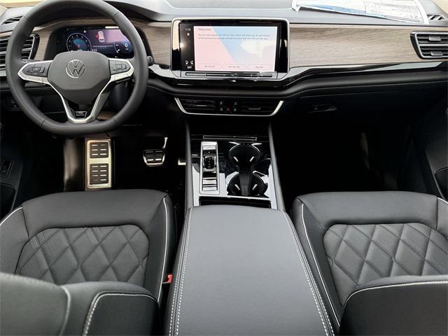 new 2026 Volkswagen Atlas car, priced at $51,681