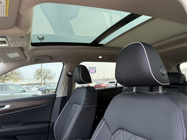 new 2026 Volkswagen Atlas car, priced at $51,681