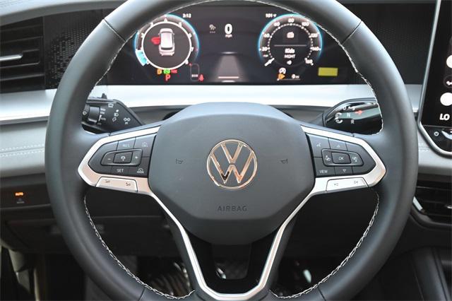 new 2025 Volkswagen Tiguan car, priced at $32,914