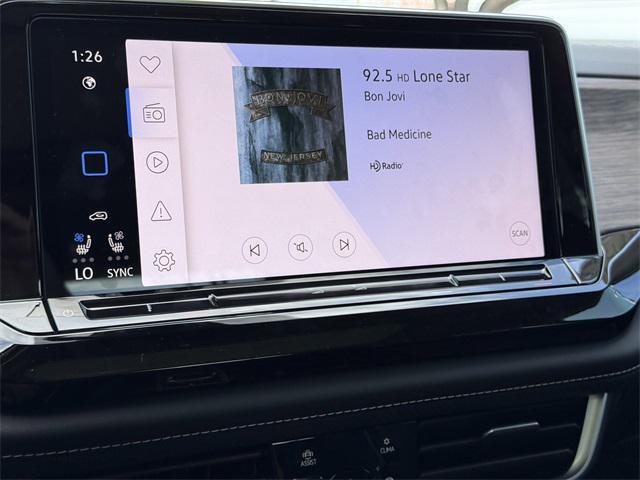 used 2025 Volkswagen Atlas car, priced at $47,698