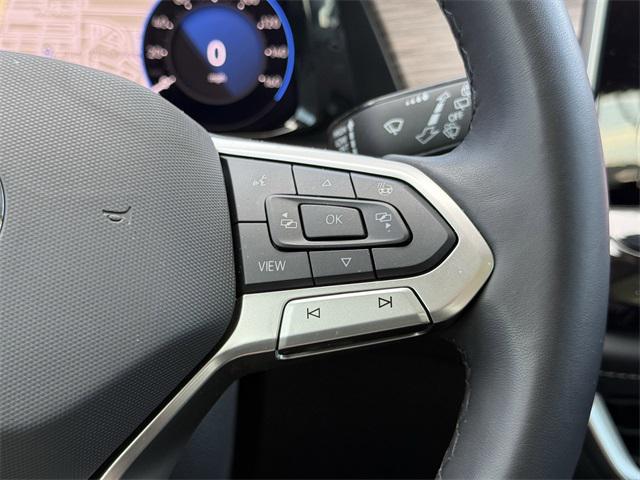 used 2025 Volkswagen Atlas car, priced at $47,698