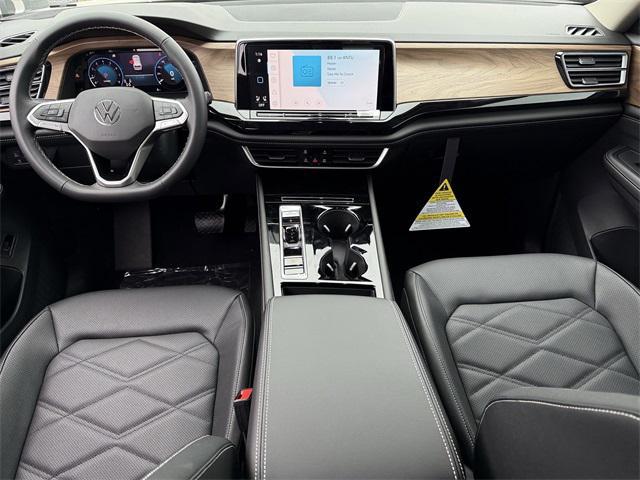 new 2026 Volkswagen Atlas car, priced at $43,188