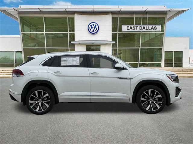 new 2026 Volkswagen Atlas Cross Sport car, priced at $51,697