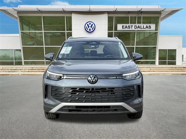 used 2025 Volkswagen Tiguan car, priced at $32,187