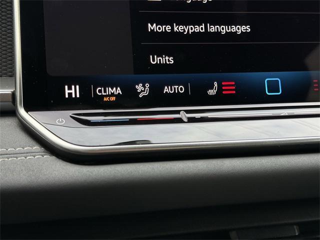 used 2025 Volkswagen Tiguan car, priced at $32,187