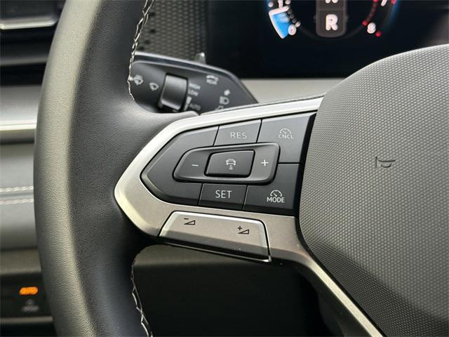 used 2025 Volkswagen Tiguan car, priced at $32,187