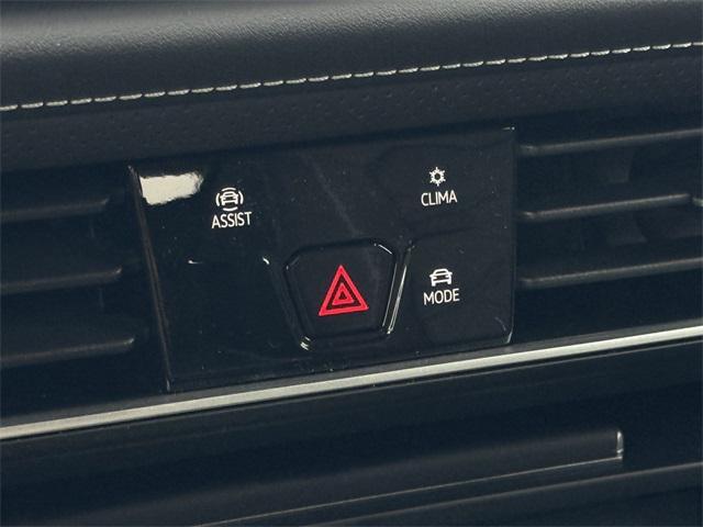 new 2026 Volkswagen Atlas car, priced at $37,343