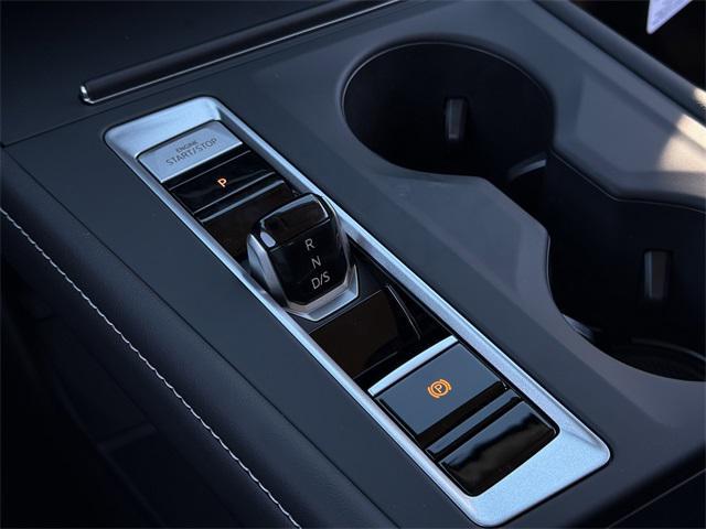 new 2026 Volkswagen Atlas car, priced at $45,031