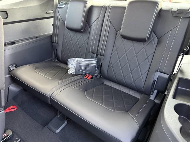 new 2026 Volkswagen Atlas car, priced at $54,136