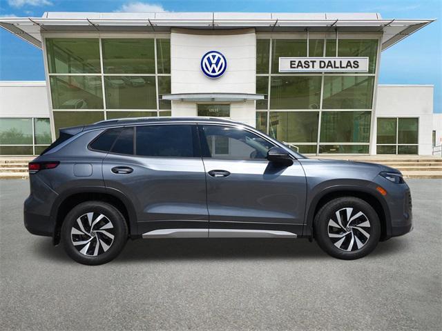 new 2025 Volkswagen Tiguan car, priced at $27,390
