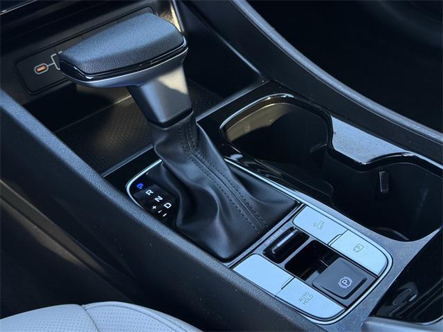 used 2025 Hyundai SANTA CRUZ car, priced at $25,598