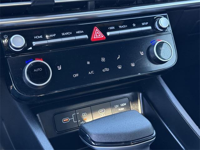 used 2025 Hyundai SANTA CRUZ car, priced at $25,598