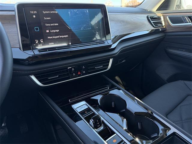 new 2026 Volkswagen Atlas car, priced at $43,283