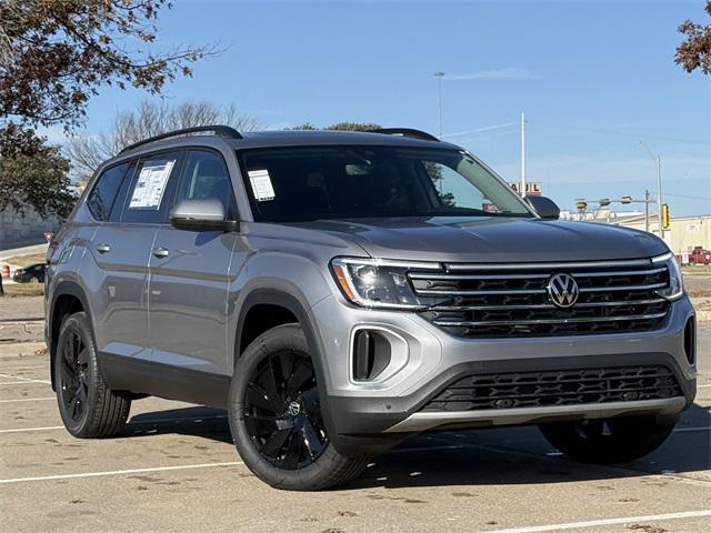 new 2026 Volkswagen Atlas car, priced at $45,726