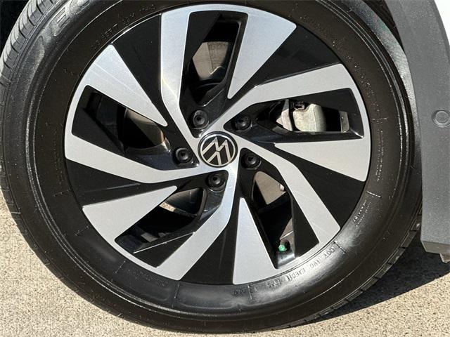 used 2025 Volkswagen Tiguan car, priced at $27,698