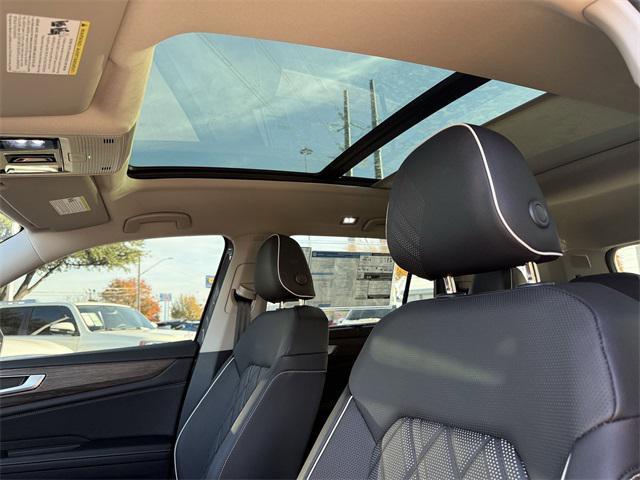 new 2026 Volkswagen Atlas car, priced at $52,118