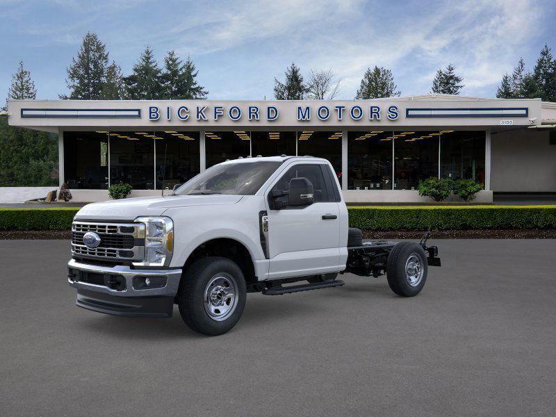 new 2025 Ford F-350 car, priced at $67,995