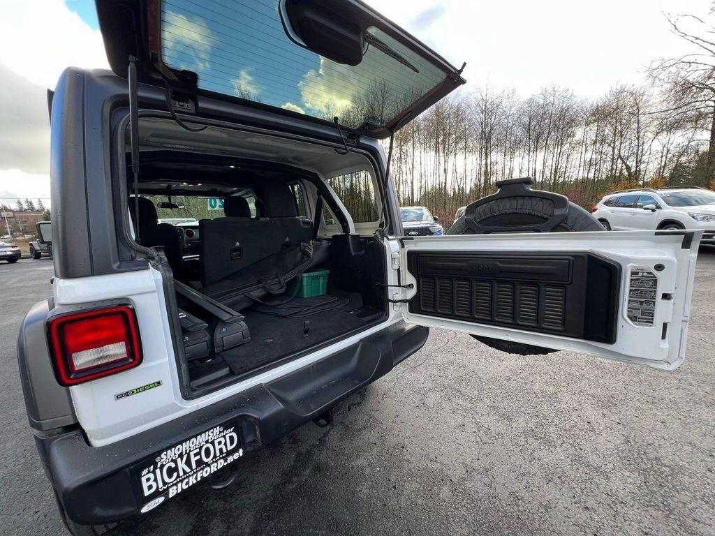 used 2020 Jeep Wrangler Unlimited car, priced at $26,973