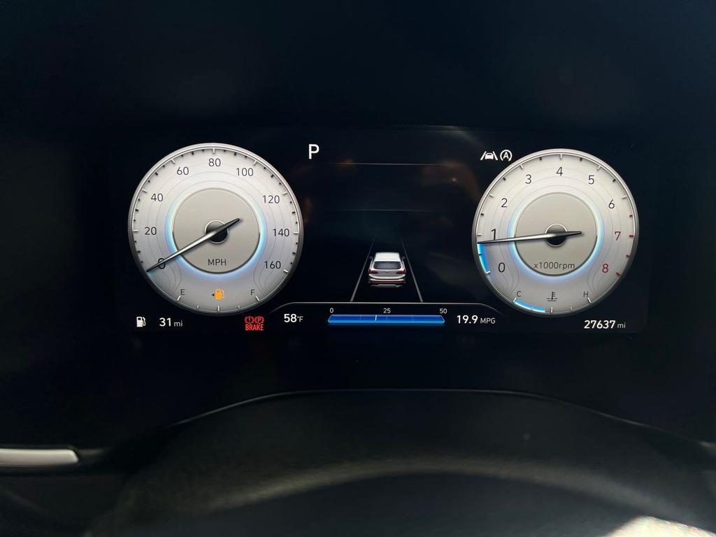 used 2021 Hyundai Santa Fe car, priced at $25,914