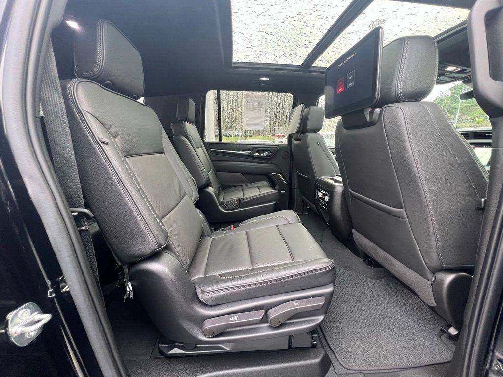 used 2023 GMC Yukon XL car, priced at $66,364