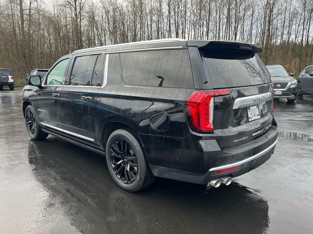 used 2023 GMC Yukon XL car, priced at $66,364