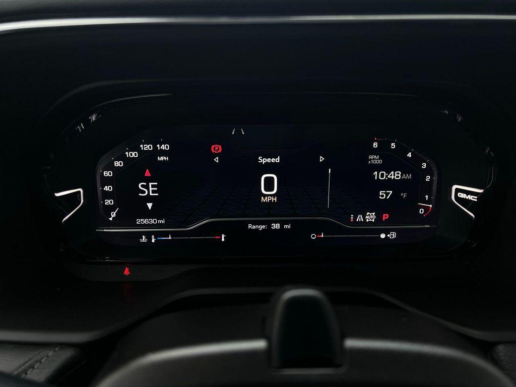 used 2023 GMC Yukon XL car, priced at $66,364