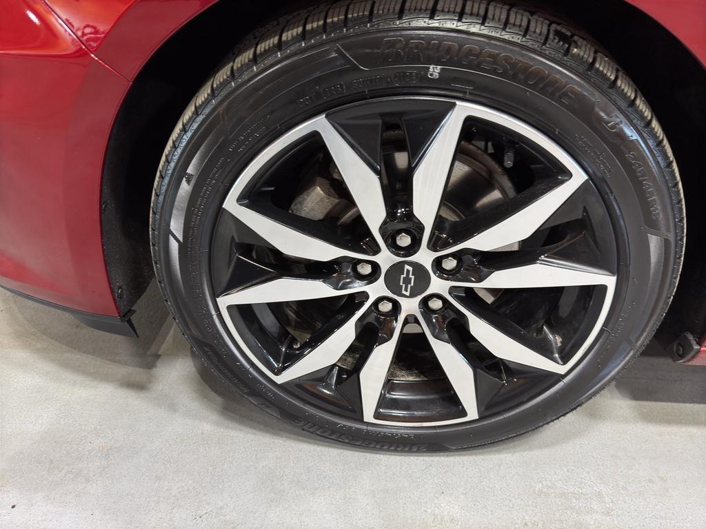 used 2022 Chevrolet Malibu car, priced at $17,490