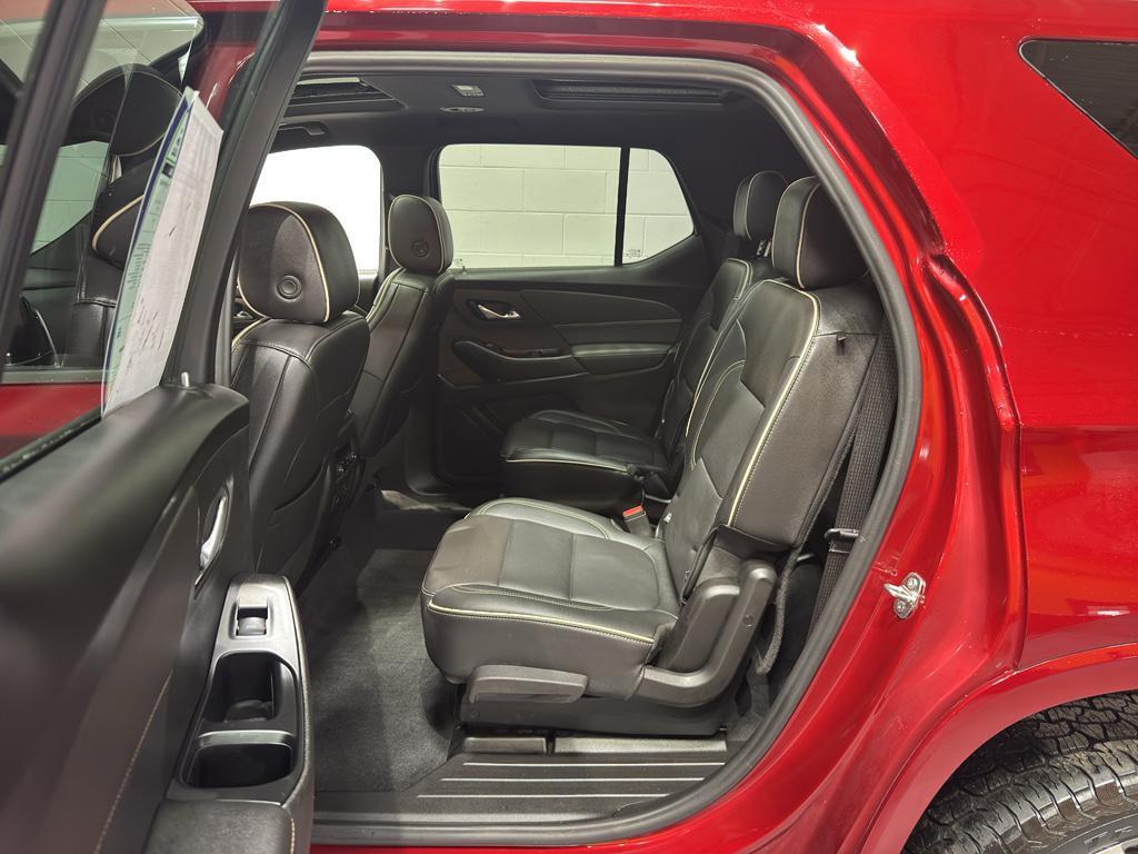 used 2023 Chevrolet Traverse car, priced at $40,595