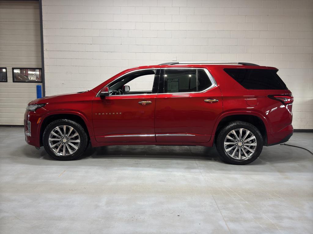 used 2023 Chevrolet Traverse car, priced at $40,595